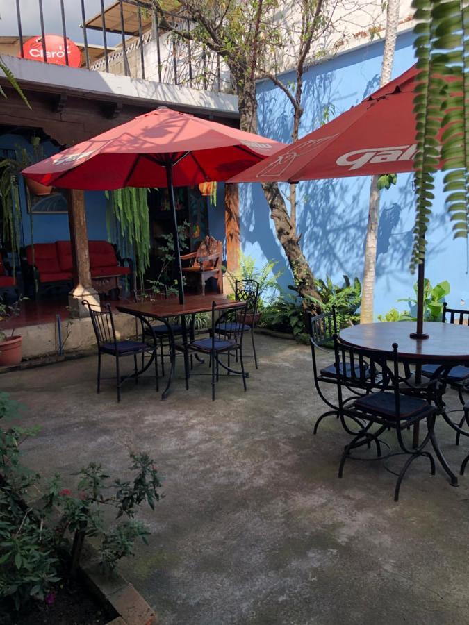 Dionisio Inn Antigua Exterior photo