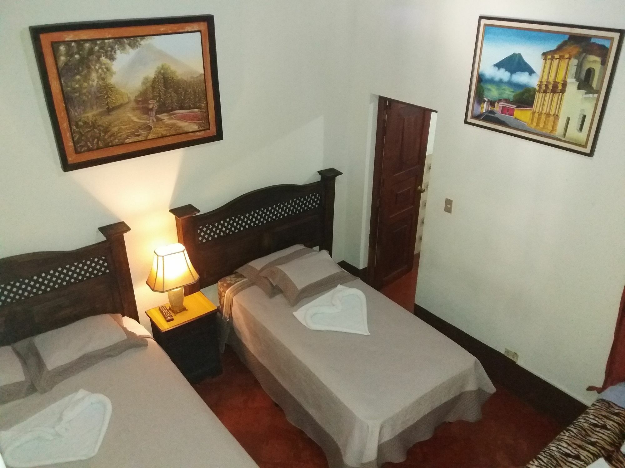 Dionisio Inn Antigua Exterior photo
